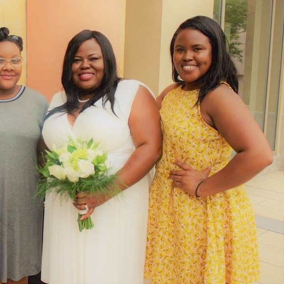 Copper Key Floral Dress - Picture 7 of 7